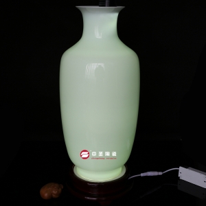 冬瓜瓶——中圣青玉骨瓷瓶