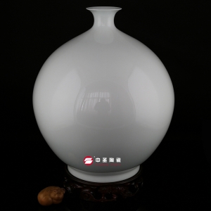 天球瓶——中圣青玉骨瓷瓶